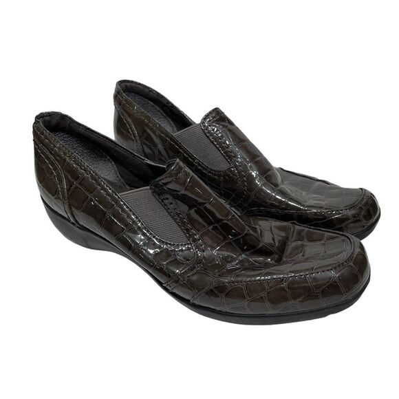 Clarks Collection Comfort Snakeskin Clogs - Picture 1 of 7